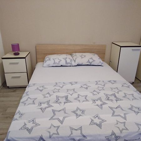 Cosy Central Apartment Βάρνα Εξωτερικό φωτογραφία